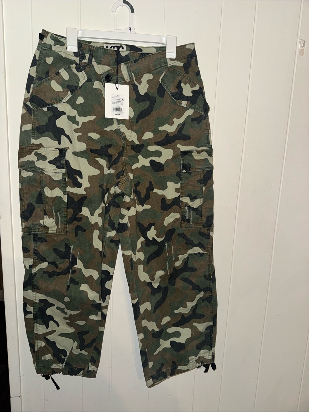 Women's Camo Cargo Joggers - Camouflage Green